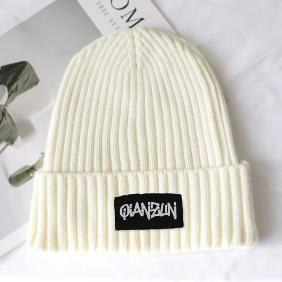 White Beanie Custom Woven Label Logo Manufacturer Cuff Beanie Knitted Hat New Knitted 100% Wool Beanie - Image 5